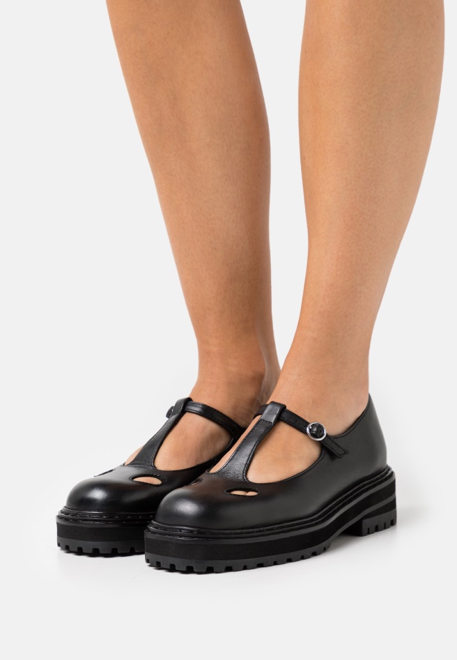 Black Ansie - Classic Heels Gabor