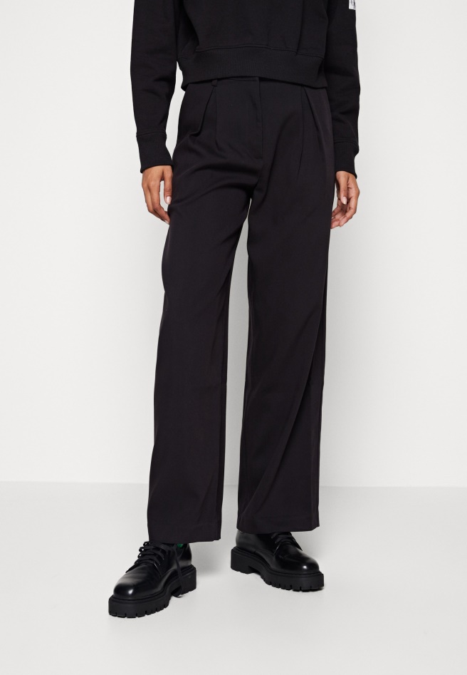 Black Ansie - Classic Heels Gabor