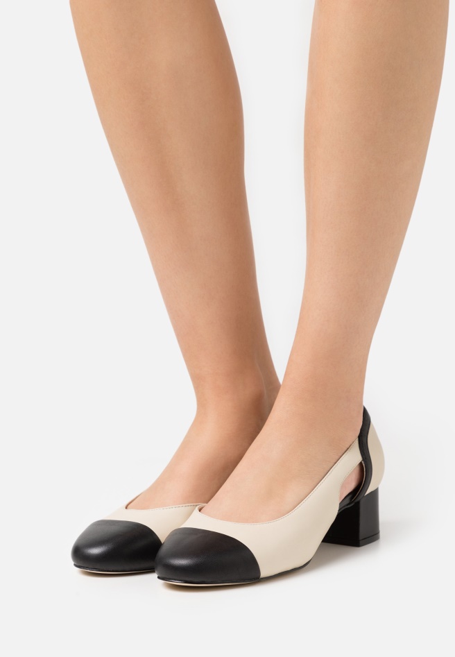 Black Gabor Leather - Classic Heels