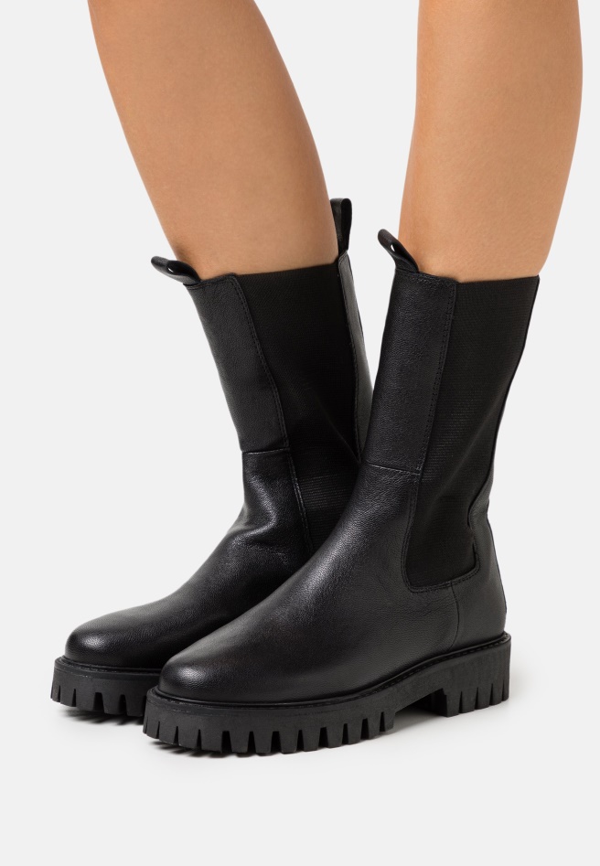 Black Platform Boots Gabor