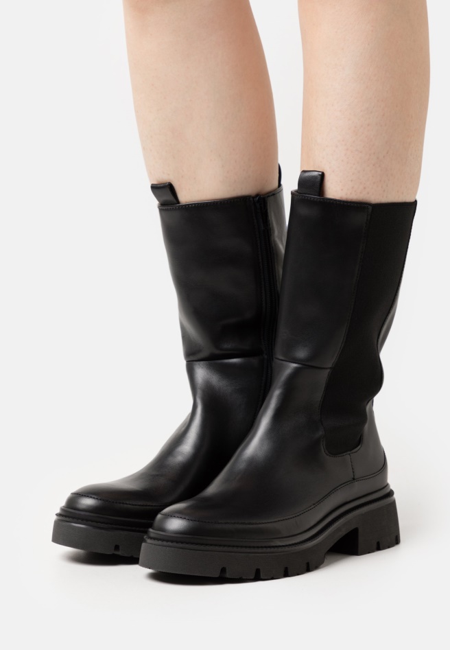 Caramel Lace-Up Boots Gabor