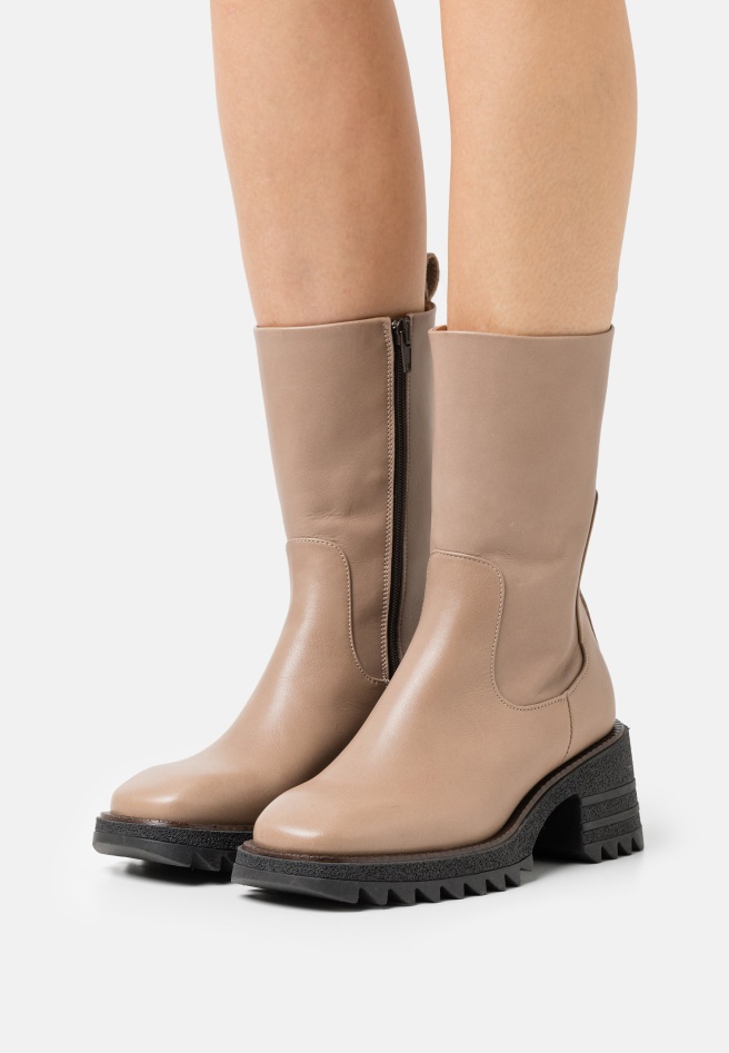 Caramel/Grey Platform Boots Gabor