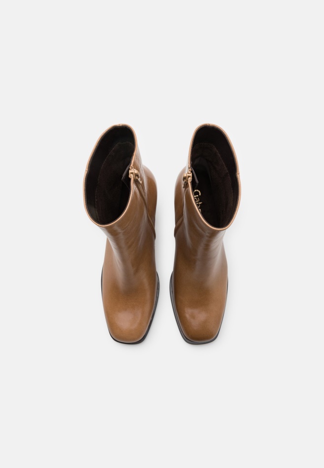 Chino Gabor Classic Ankle Boots