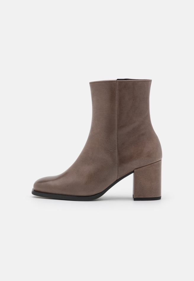 Classic Ankle Boots Gabor Women