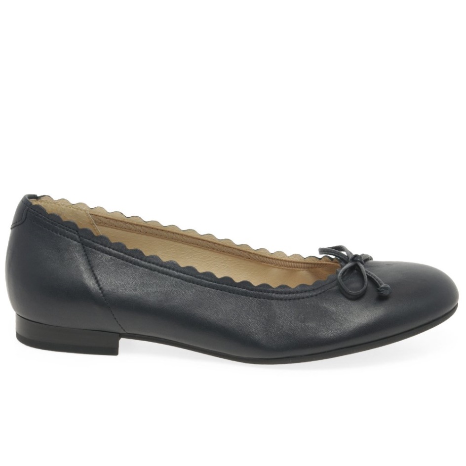 Conchita Ladies Ballet Pumps Midnight Gabor