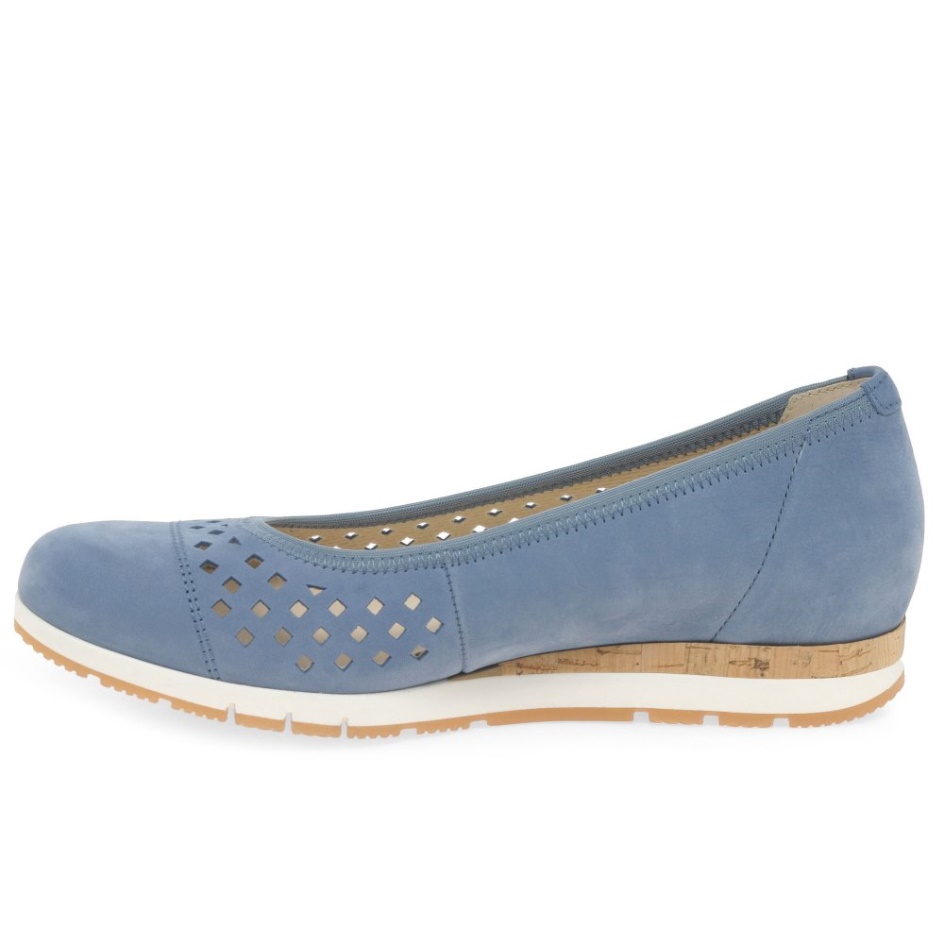 Gabor Berry Ladies Punch Detail Shoes Heaven Nubuck