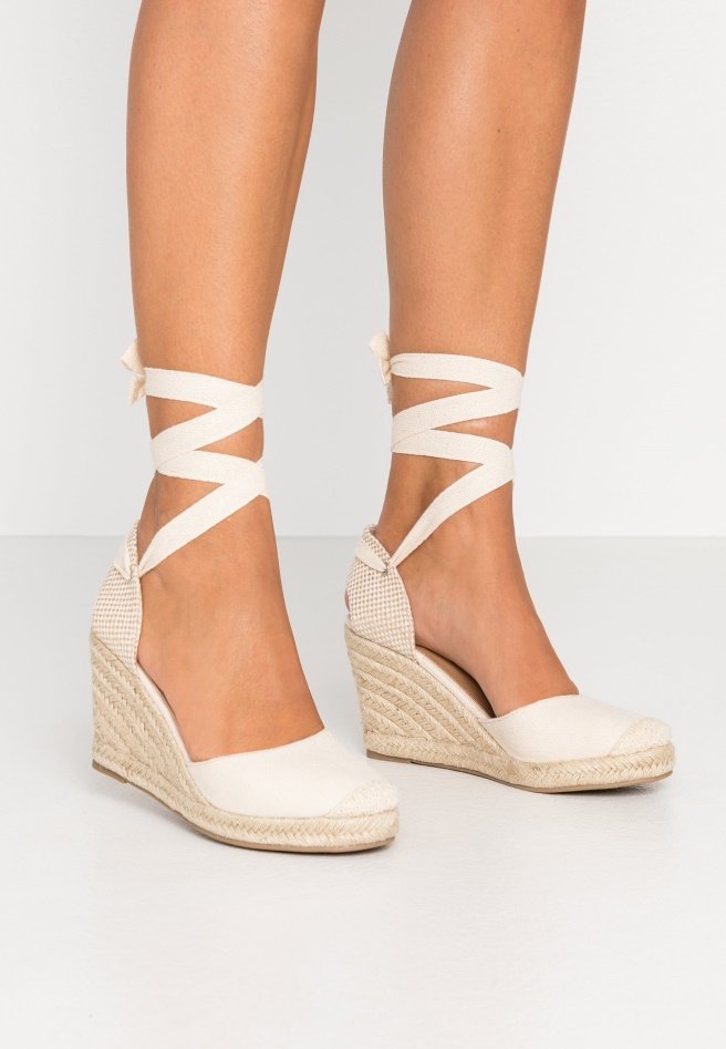 Gabor Black Dorian - High Heels