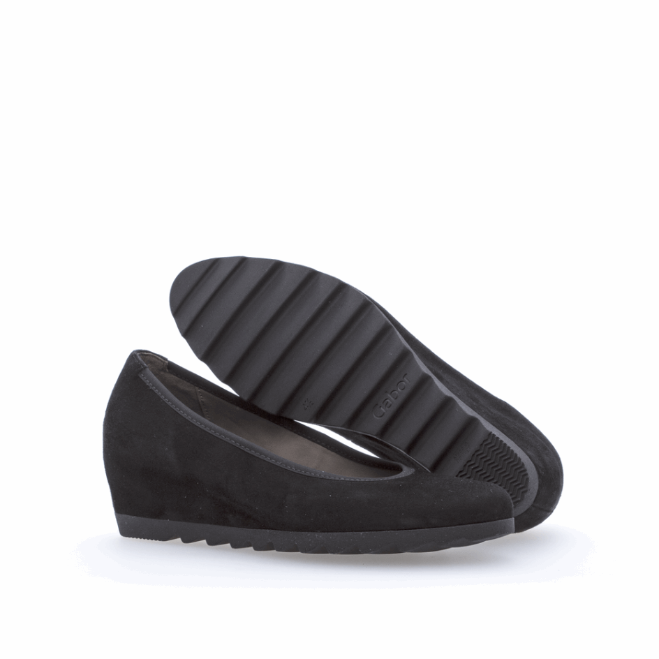 Gabor Black Sacchetto Wedge Pump