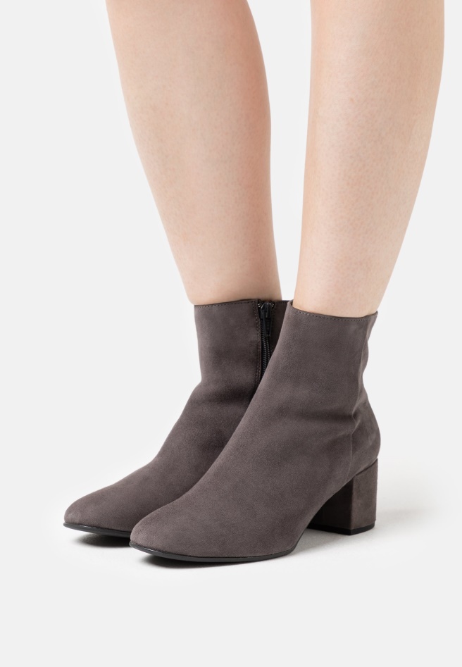 Gabor Classic Ankle Boots Taupe