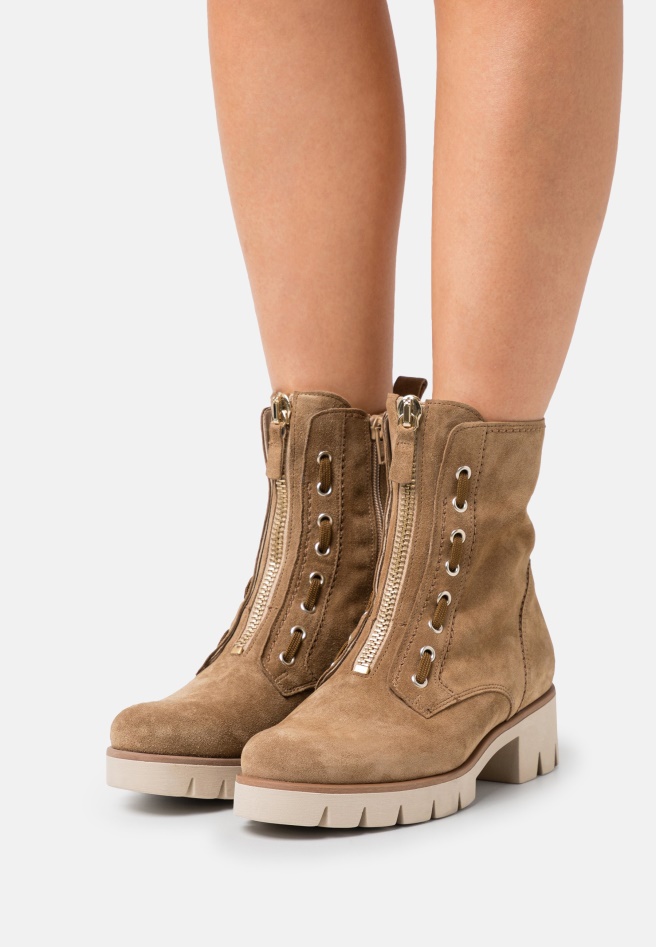 Gabor Dark Rose/Panna Lace-Up Ankle Boots