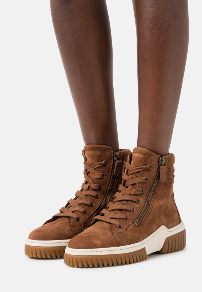 Gabor High-Top Trainers Tartufo