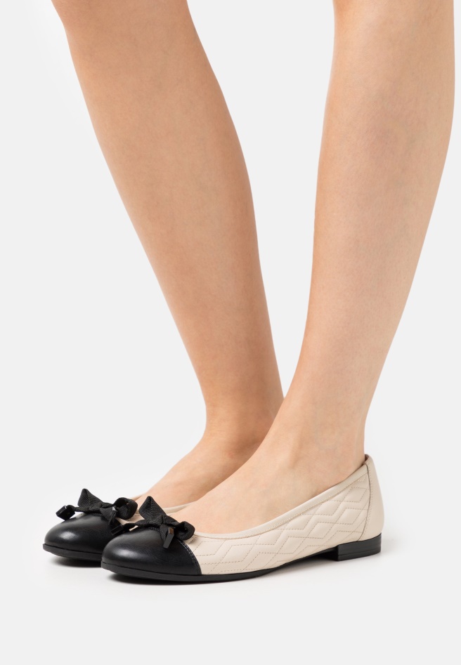 Gabor Panna Ballet Pumps