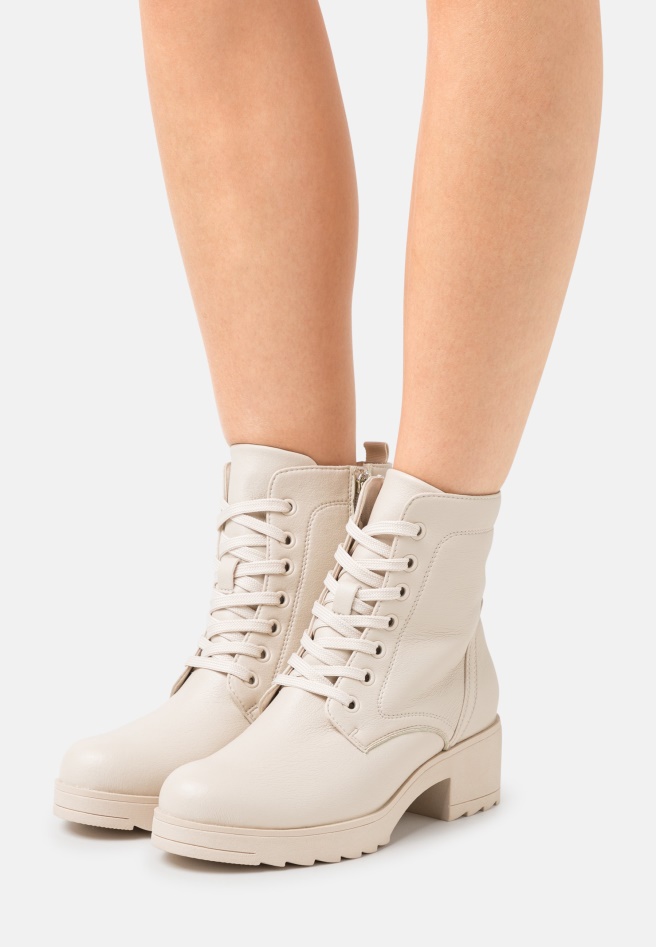 Gabor Panna Lace-Up Ankle Boots