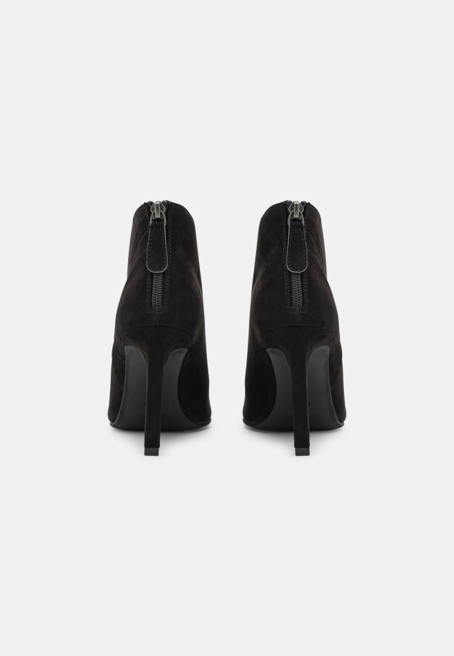 Gabor Pumps Classic Heels Black