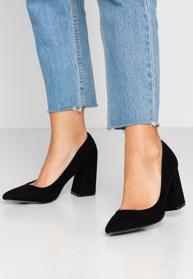 Gabor Pumps Classic Heels Black