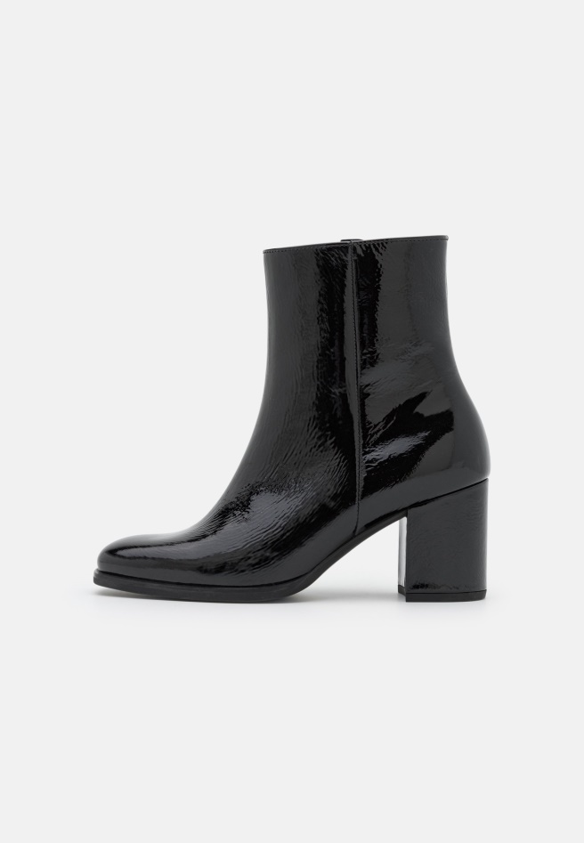 Gabor Salbei Classic Ankle Boots