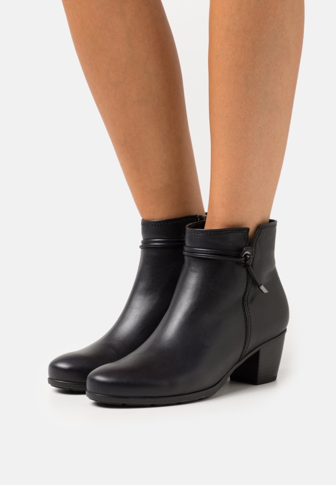 Gabor Soil Classic Ankle Boots