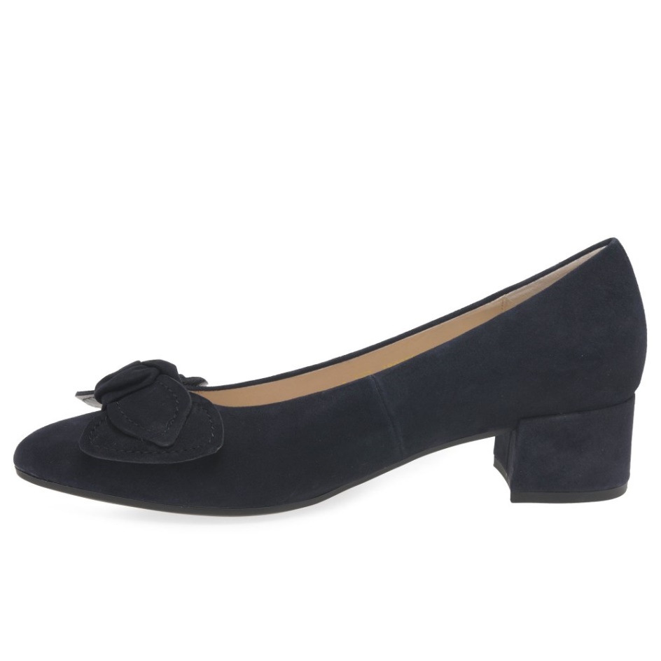 Hooty Ladies Court Shoes Atlantic Suede Gabor