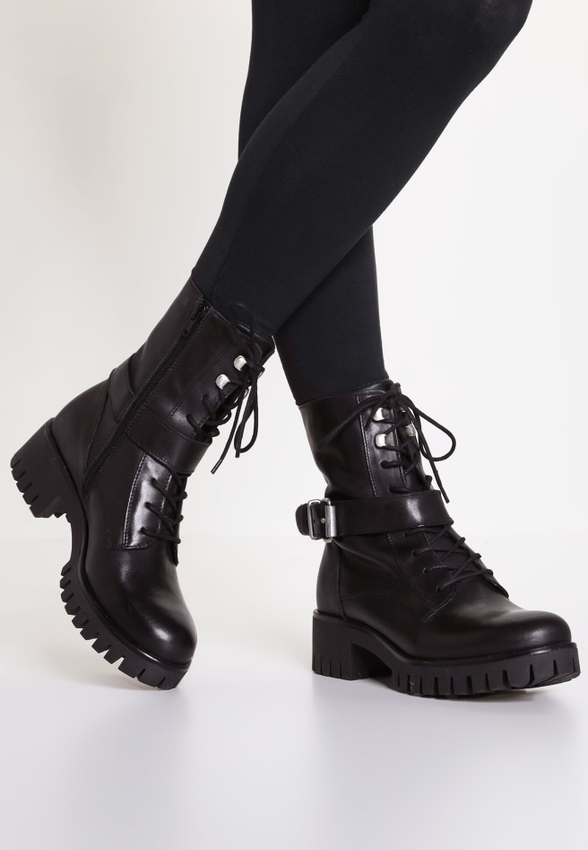 Lace-Up Ankle Boots Black Gabor