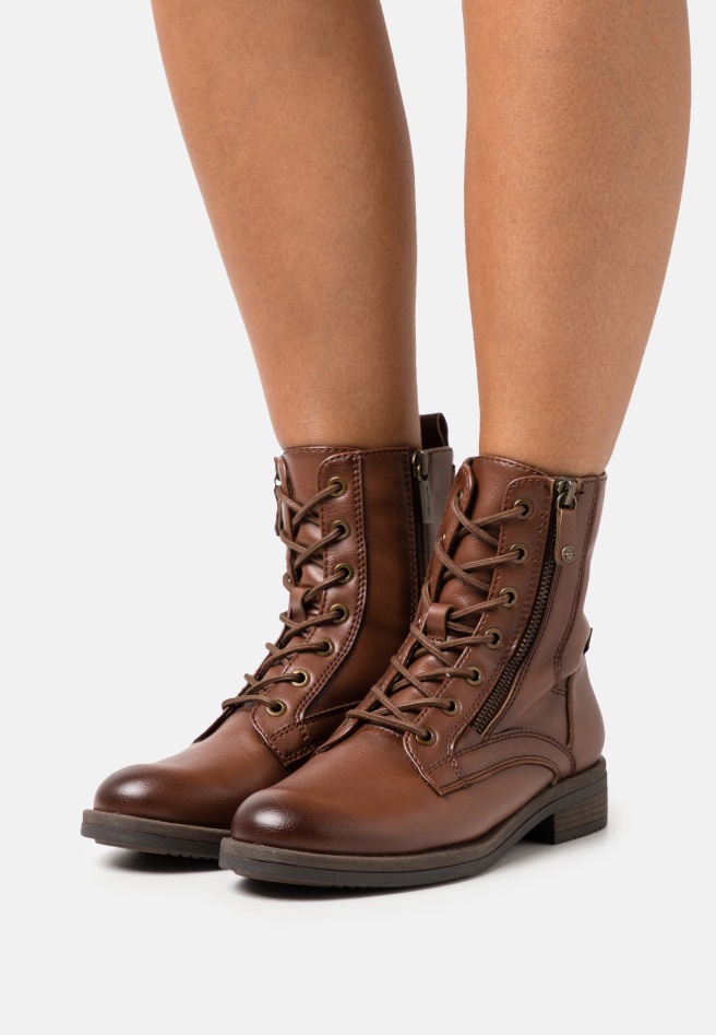 Lace-Up Ankle Boots Gabor Sattel