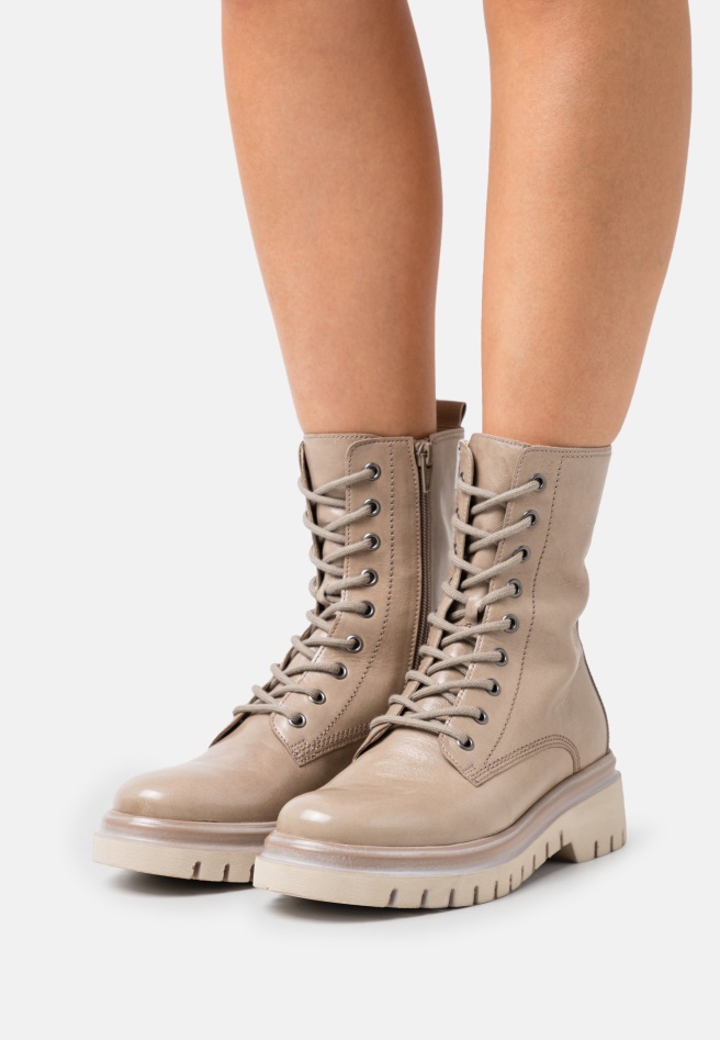 Lace-Up Ankle Boots Whisky Gabor