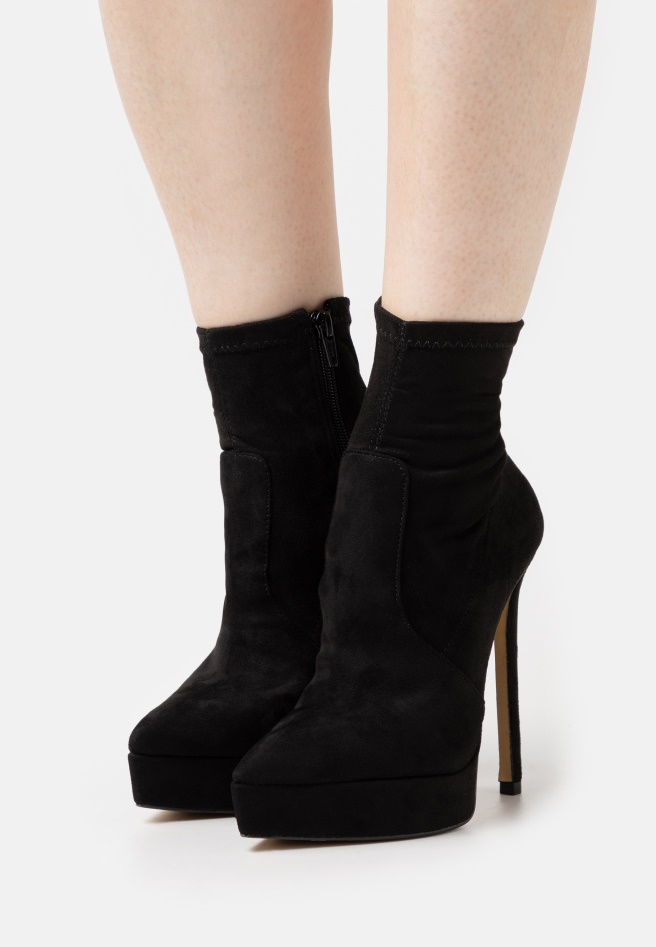 Lidia - Platform Heels Red Gabor