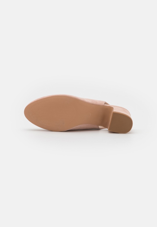 Light Pink Gabor Classic Heels