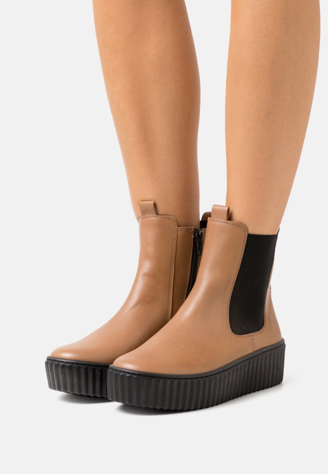 Lion/Panna Gabor Classic Ankle Boots