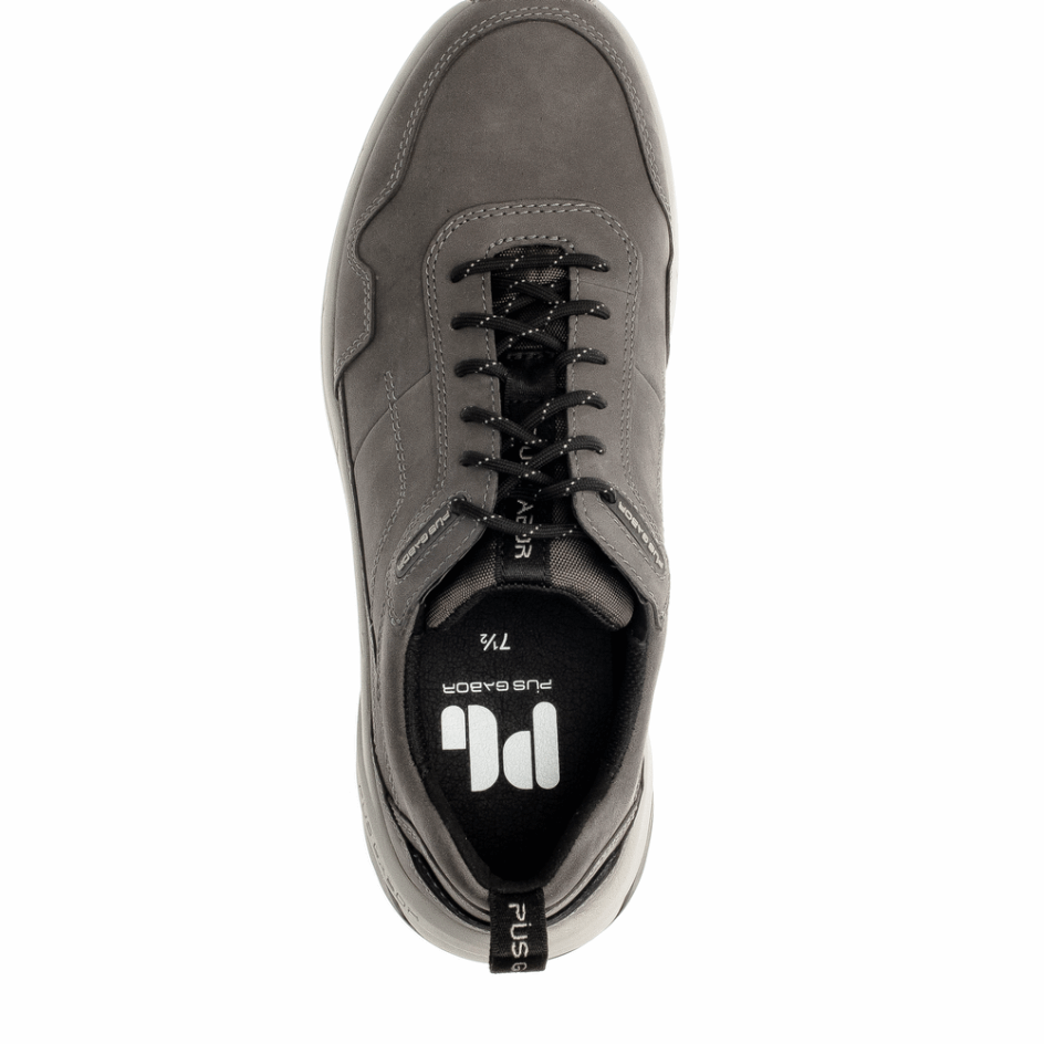 Men Trainer Gabor Steel