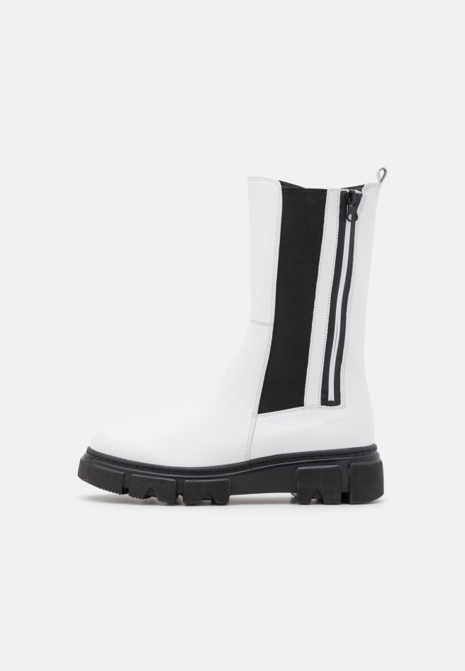 Platform Boots Gabor White/Black