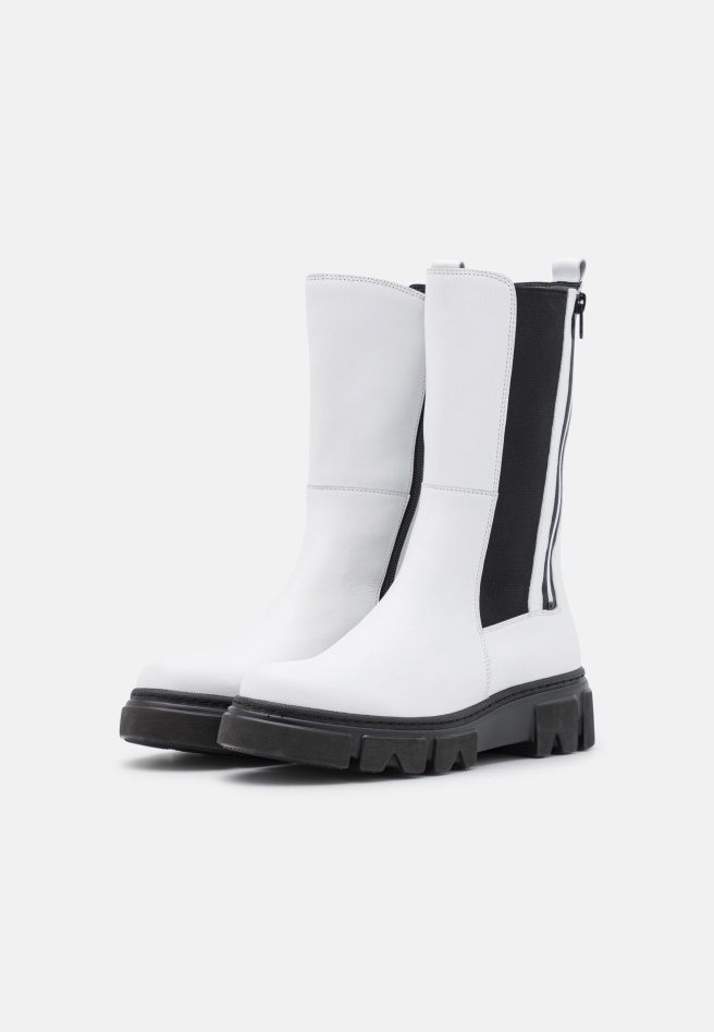Platform Boots Gabor White/Black