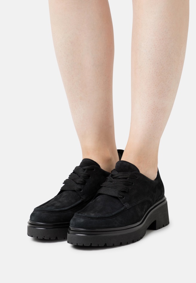 Trainers Black Gabor