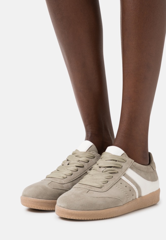 Trainers Gabor Dark Rose