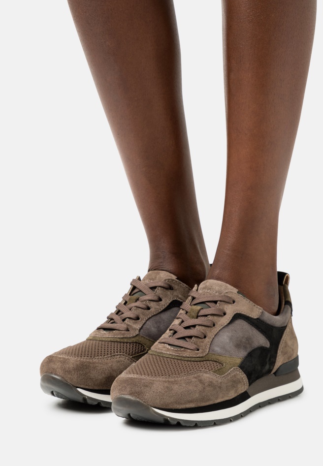 Trainers Gabor Dark Rose