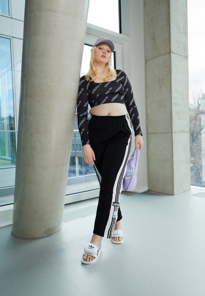 Women Black Classic Heels Gabor