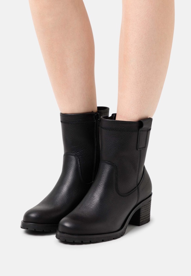 Women Black Gabor Classic Ankle Boots
