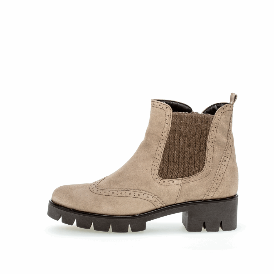 Chelsea Lug Ankle Boot Gabor Desert